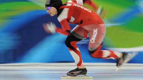 Snubbed speed skaters break away from national team