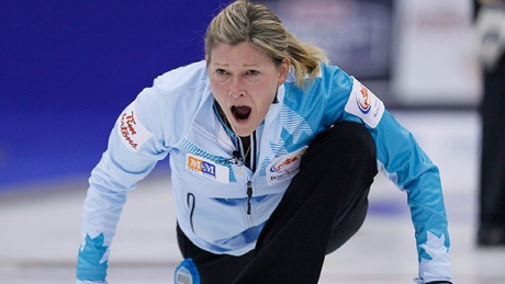 Tracy Fleury upsets Sherry Middaugh at the National curling event