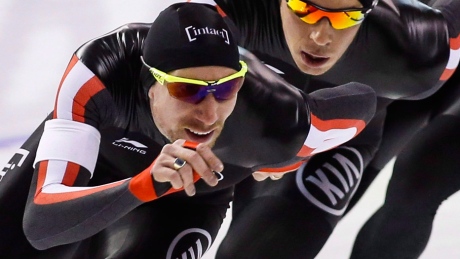 Canada's Bloemen sets world long-track speed skating mark