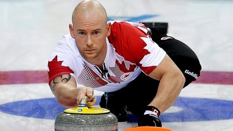 World Curling Tour considering conduct policy after 'extremely drunk' curlers ejected from bonspiel