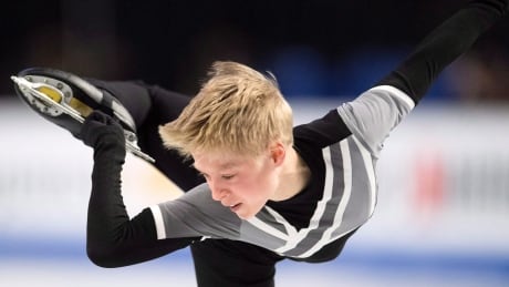 Canadian figure skater Stephen Gogolev claims men's gold at Junior Grand Prix Final