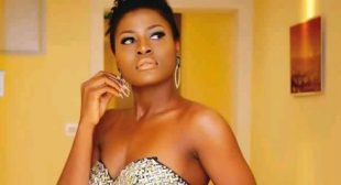 Alex Unusual in heated argument with policeman after he demands to search her bag